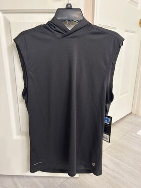 Men’s Black Sleeveless Hooded Athletic Top Size S NWT!!!
